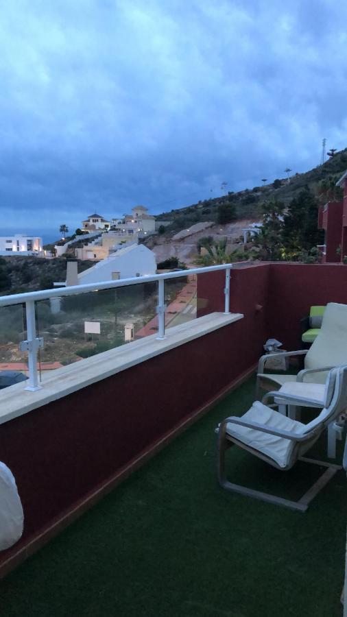 Ático duplex en Benalmádena vistas al mar y montaña dos habitaciones Esterno foto