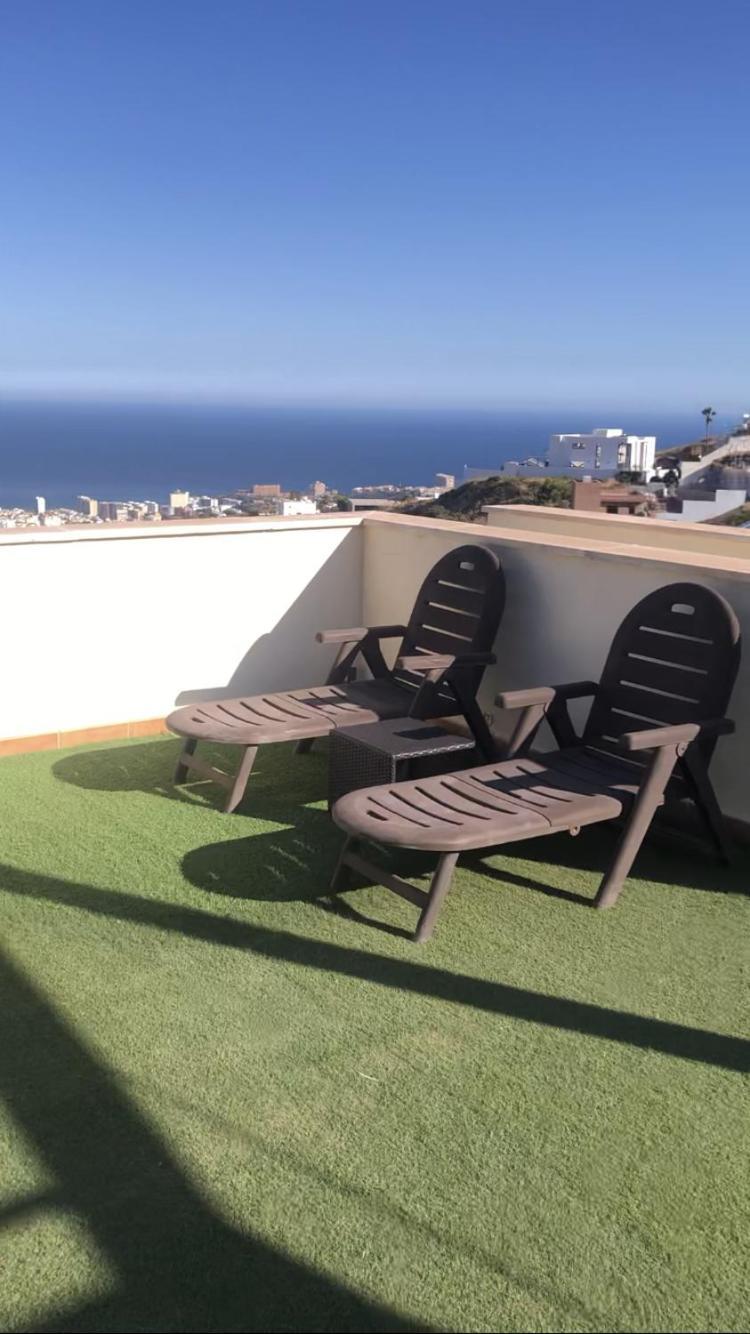 Ático duplex en Benalmádena vistas al mar y montaña dos habitaciones Esterno foto